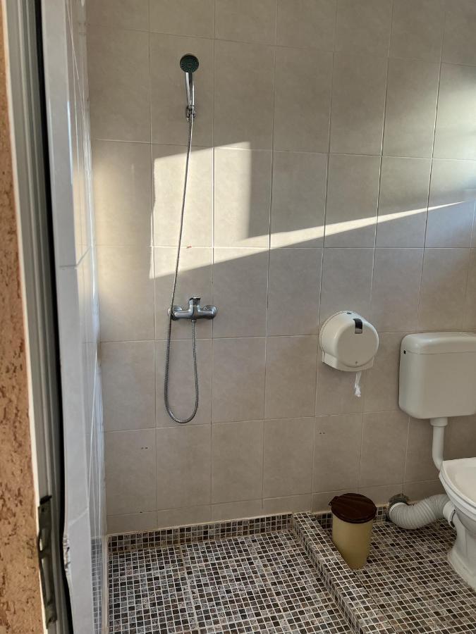Hotel Monte Carlo Pitesti Luaran gambar